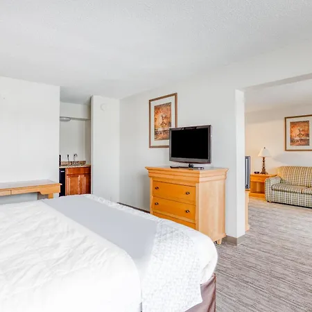 Oyo Townhouse Owensboro West Hotel